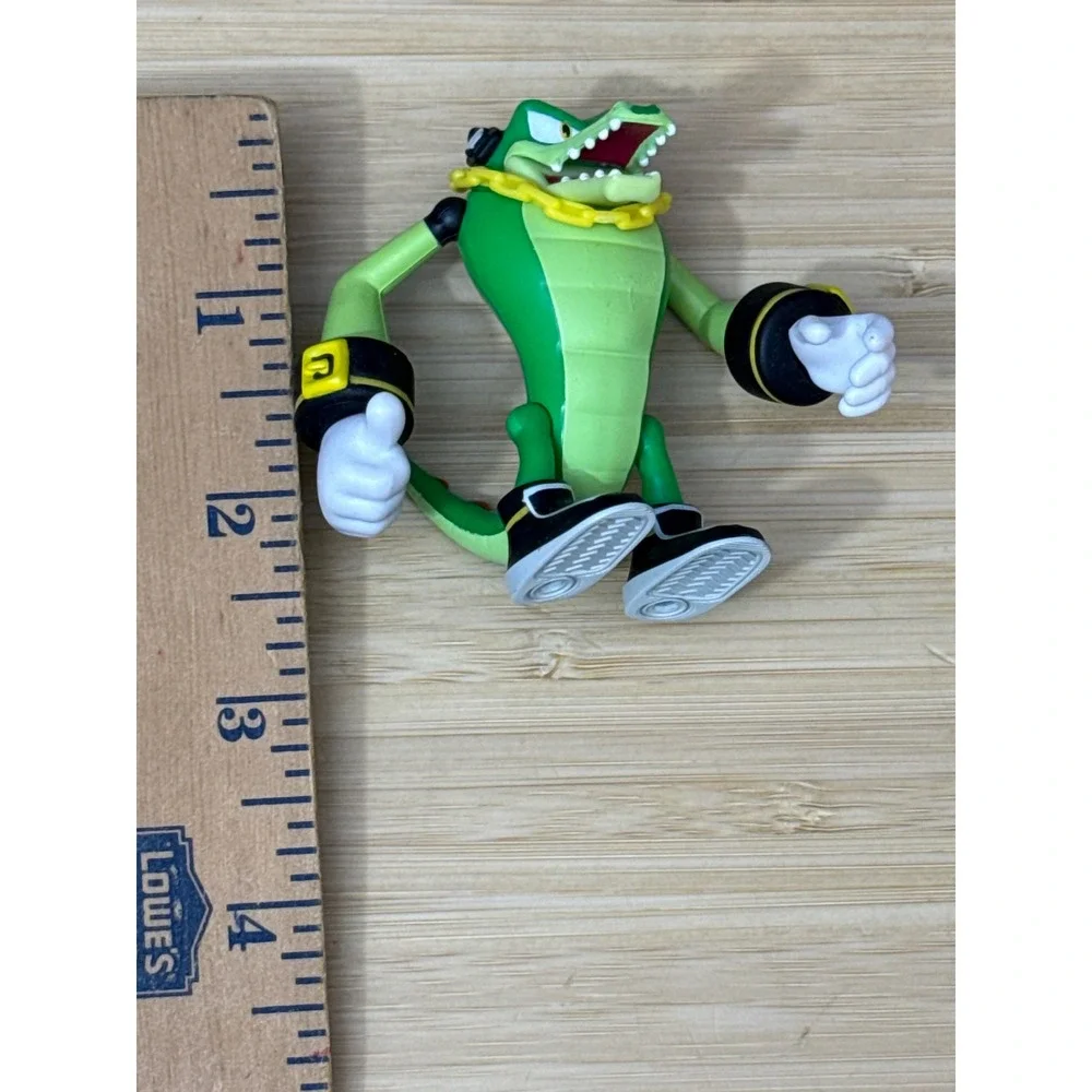 Sonic the Hedgehog Vector the Crocodile 2.5 Inch Action Figure Jakks Pacific